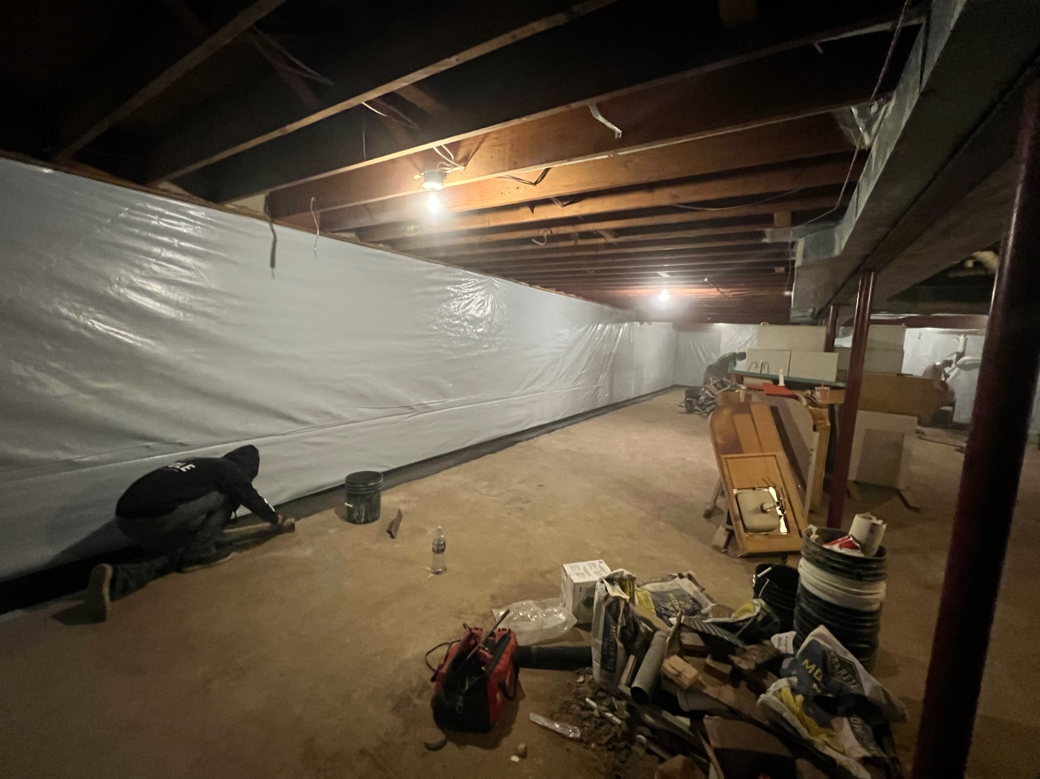 Complete crawl space moisture solution installed in a Maryland home