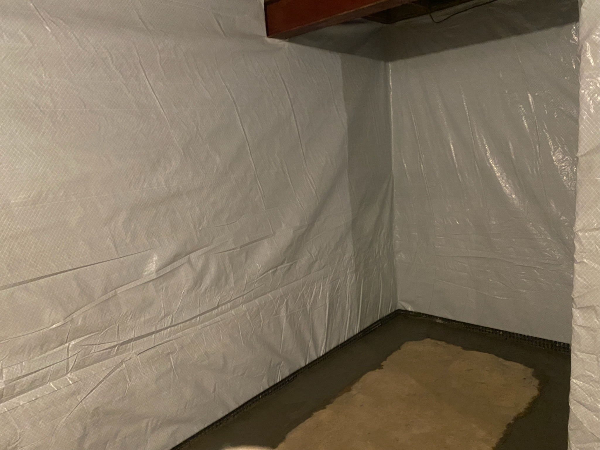 Sagging floor repair completed with support jacks in a Maryland home