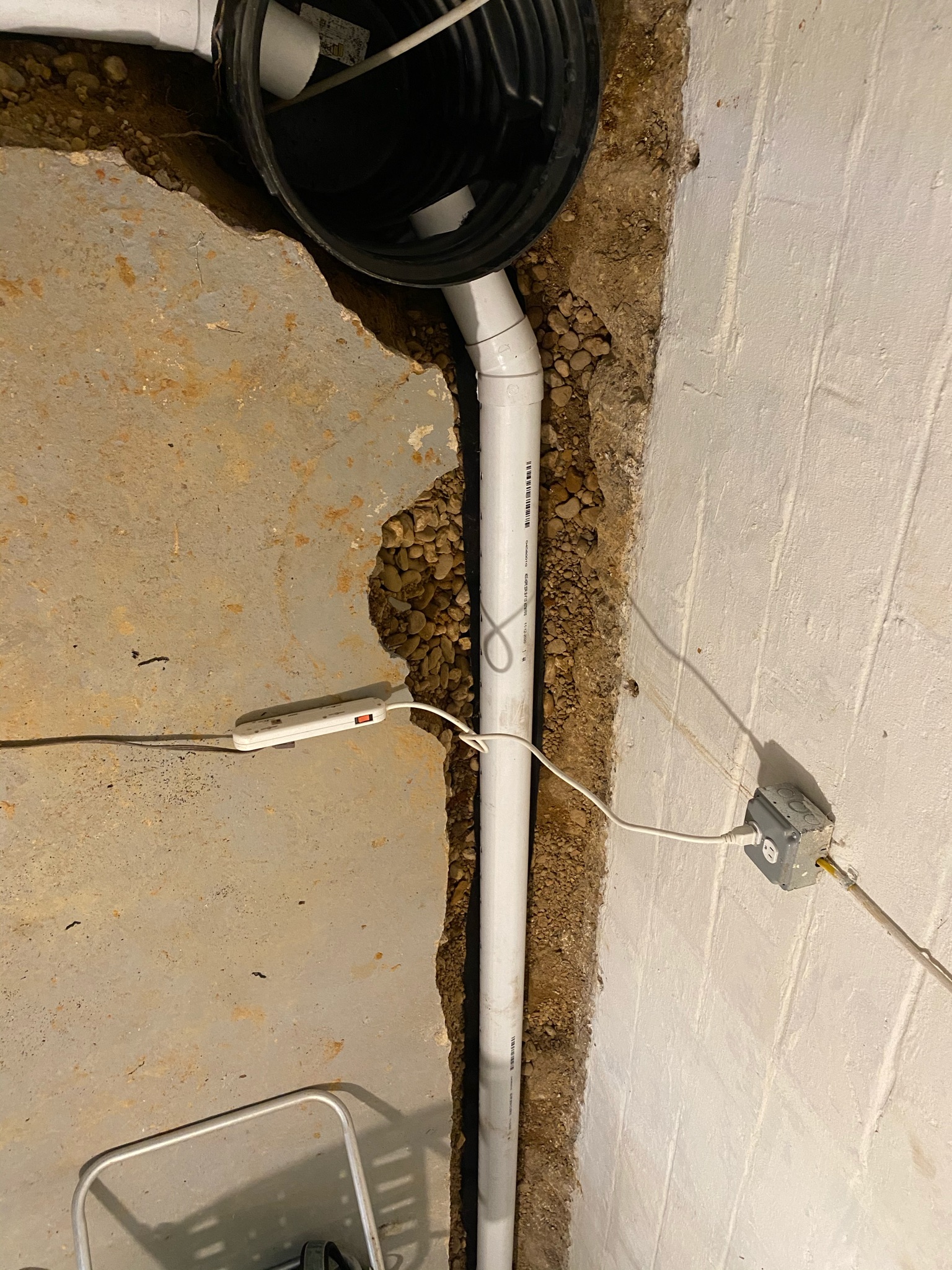 Liner, Gravel, and Pump Set